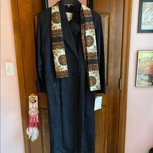 New York harbor by Andrea trench coat with scarf